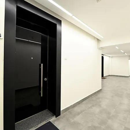 Brand-new In Floreasca Business Area - Elevate Your Living Experience Apartmán Bukurešť